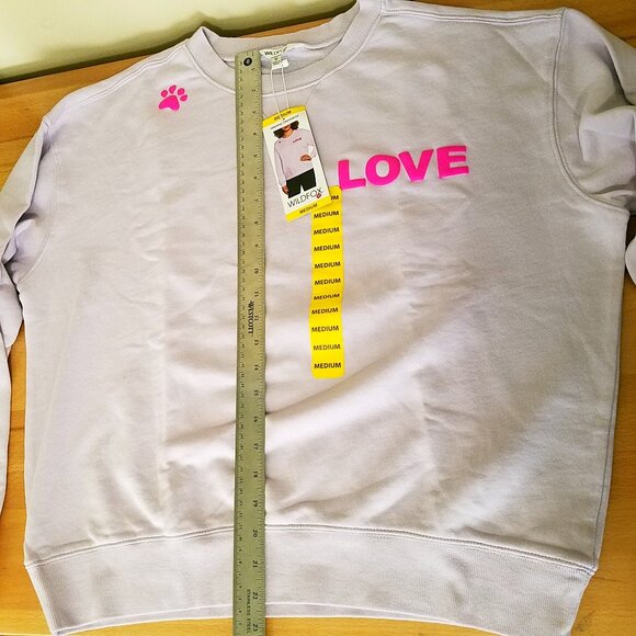 Wildfox Dogs Love Me Sweatshirt – Violet/Pink – Size M – NWT - Picture 7 of 14